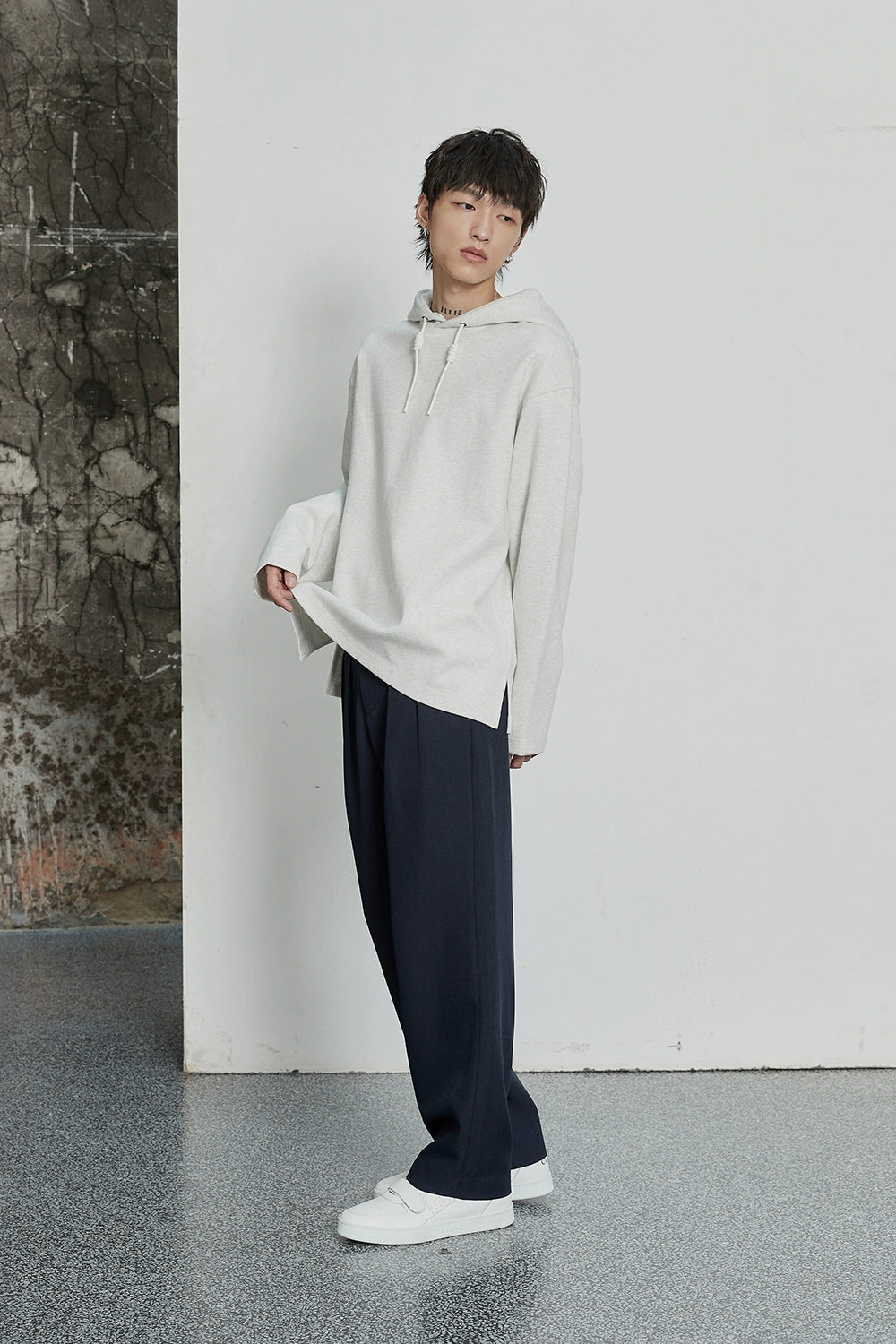 Classic Double-pleated Dress Pants