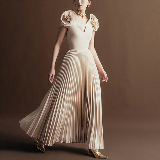 Socialite Large Formal Dress Early Spring V Neck High Waist Pleated Maxi Dress