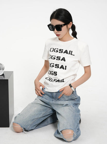 Graphic Logo Tee - Short Sleeve Crew Neck T-shirt