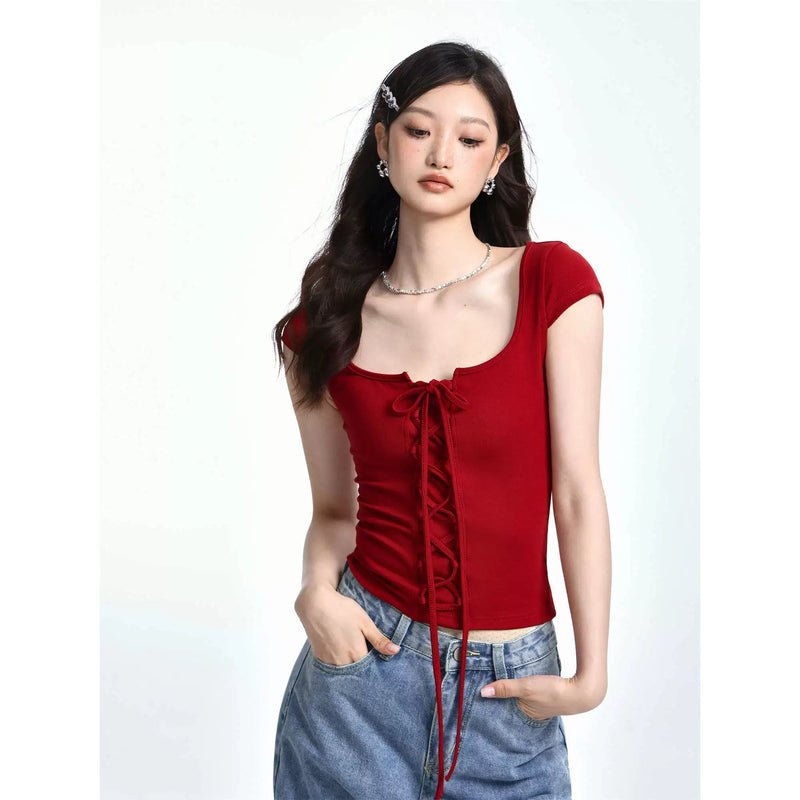 Tie-up Low-neck Short-sleeve T-shirt