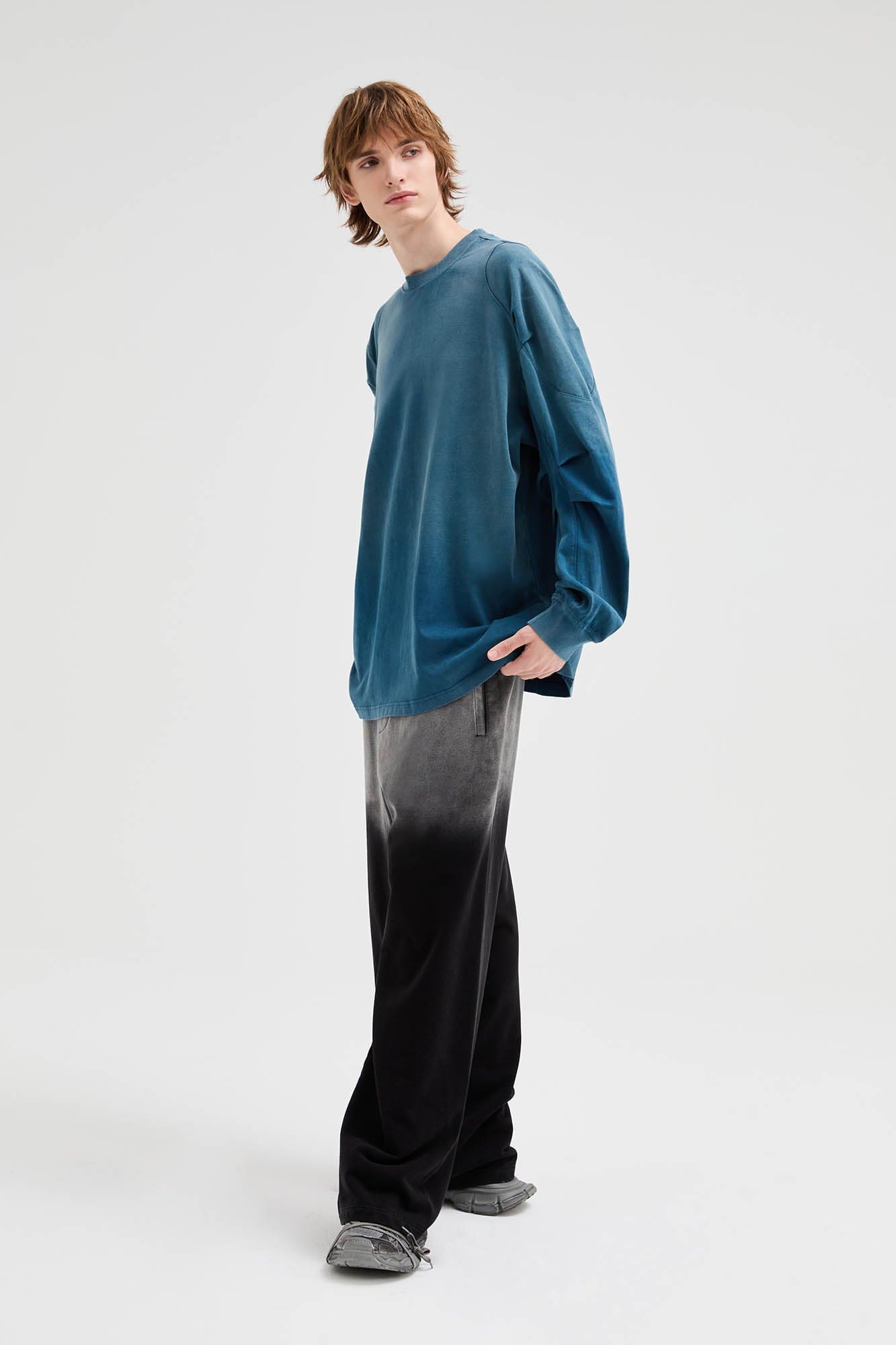 Wash Gradient Sweatshirt