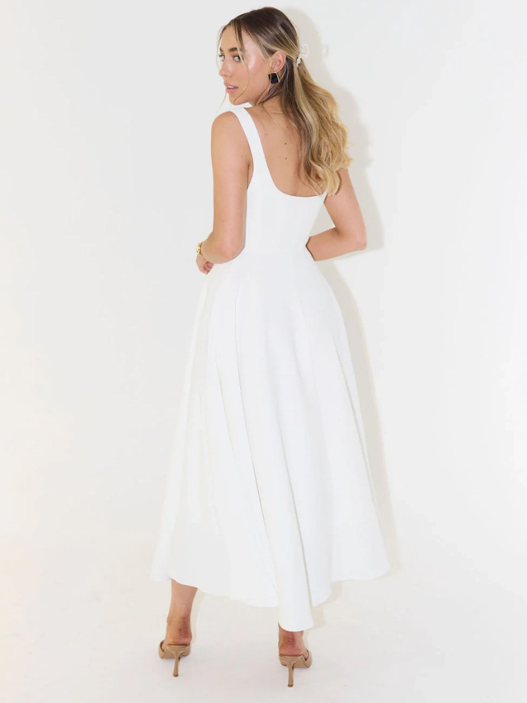 Krizzia - Runway Ready Midi Sun Dress