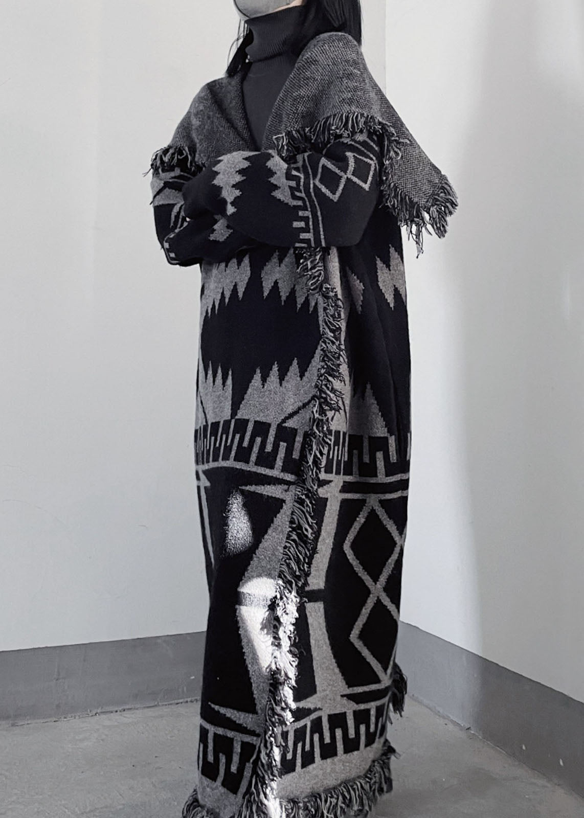 Oversized Black Peter Pan Collar Tassel Knit Coat Fall We011