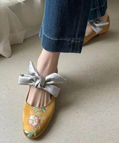 Retro Black Embroidery Satin Bow Lace Up Flats Shoes Kj064