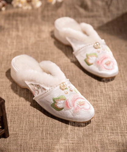 Retro White Slippers Shoes Warm Fleece Splicing Chunky Embroidery Rx022