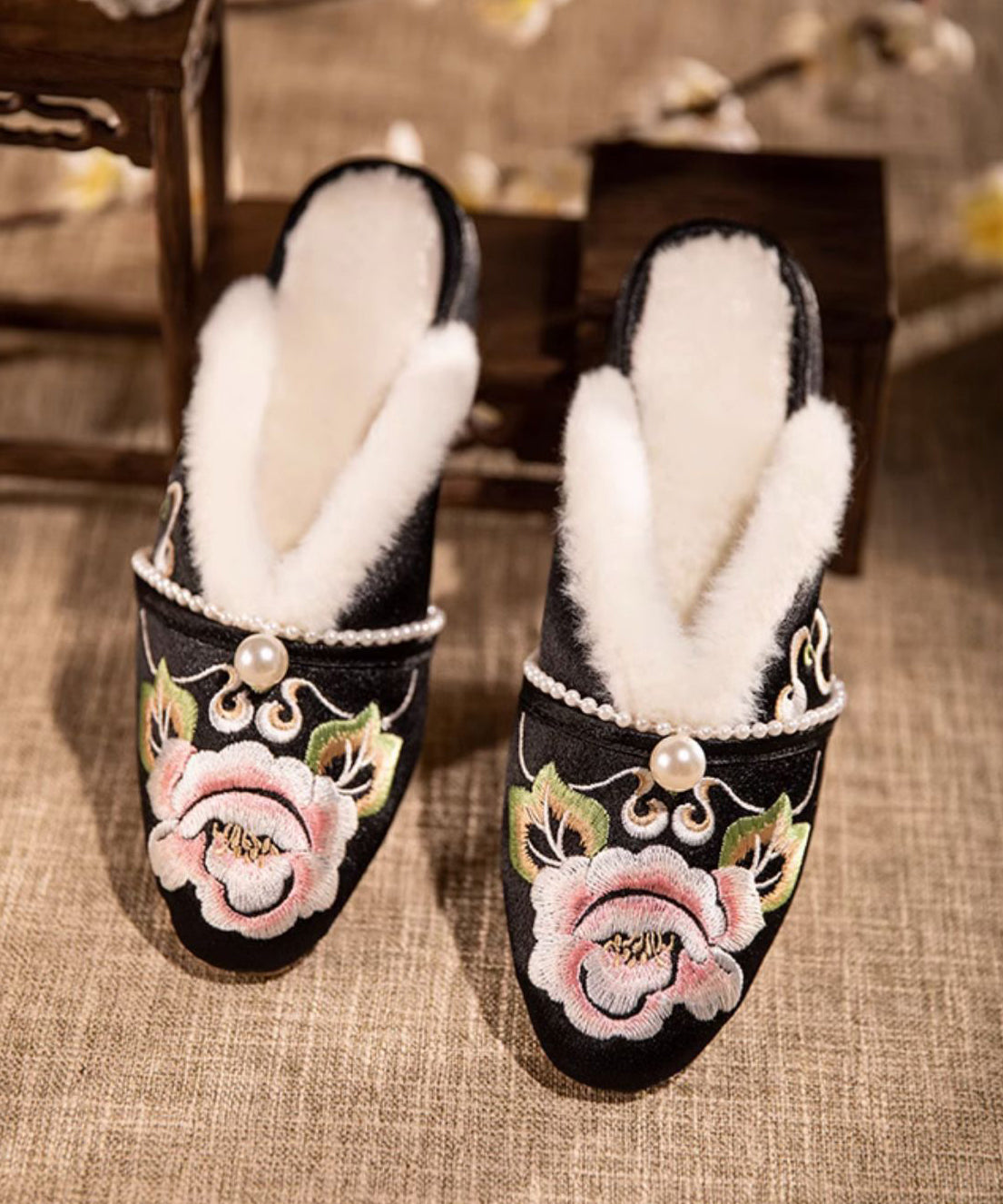 Retro White Slippers Shoes Warm Fleece Splicing Chunky Embroidery Rx022
