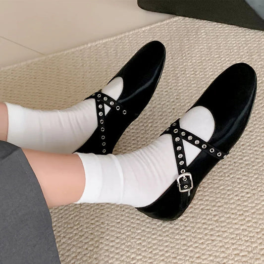 Spring Summer New Flats Genuine Leather Ballet Flats Round Toe Buckle Strap Comfortable Shoes Woman Concise