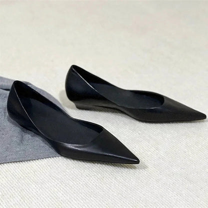 Pointed Toe Leather Flat Shoes Tapered Low Heel Pumps Black Shallow Mouth Design Comfort Office Shoe for