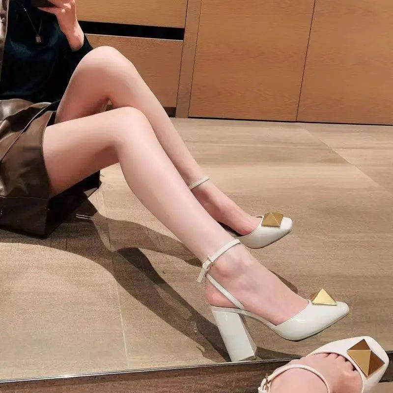 Rivet High Heel Sandals Spring Summer New Woman Chunky Heel Sandals Heel Hollow High Heel Shoes Big Rivet Shoes