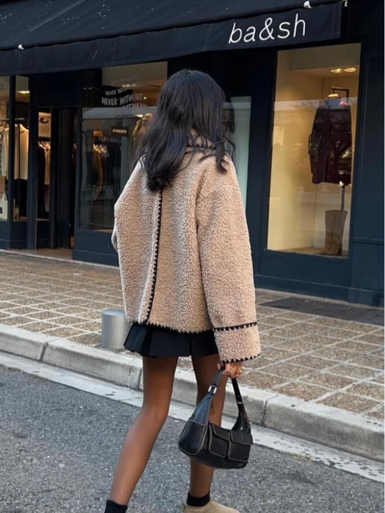 Contrasting One Button Lamb Woolen Coat Lapel Long Sleeves Short Plush Jacket Autumn Lady Street Outwear