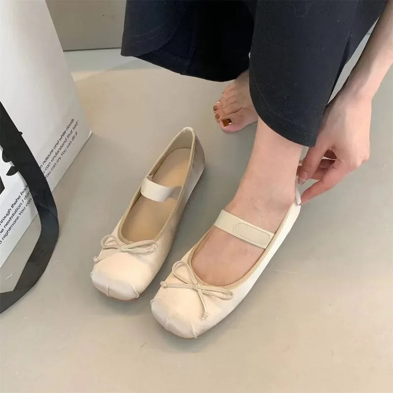 Bowbottom Ballet Shoes Dance Shoes New French Mary Jane Shoes in Autumn