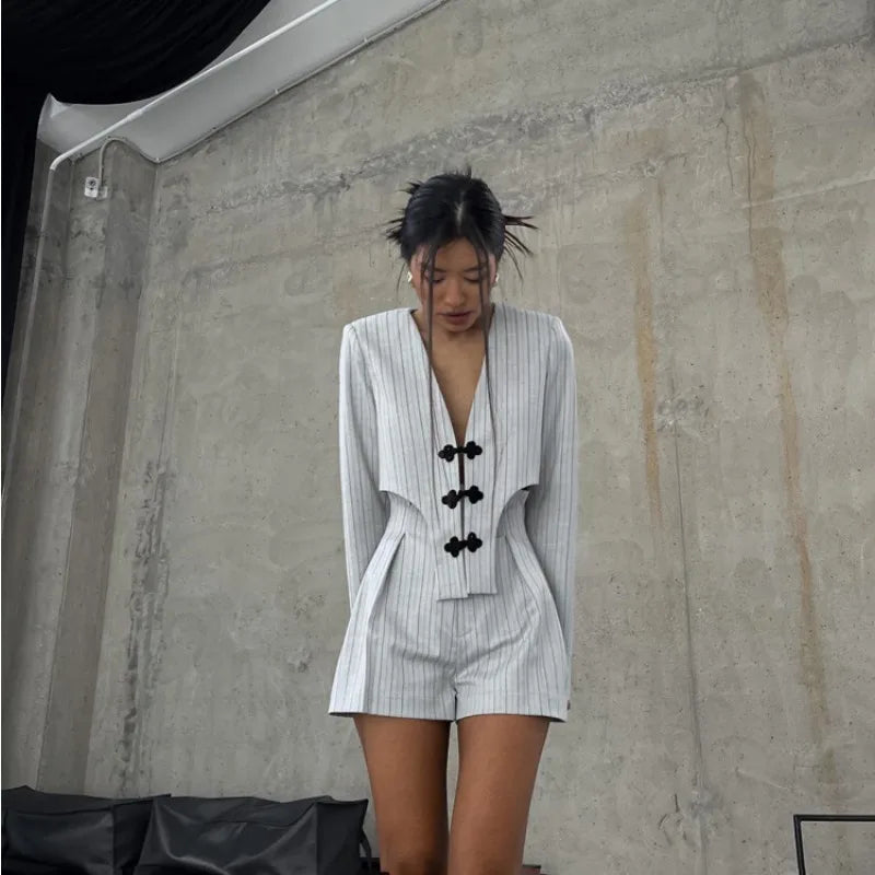 Designer Striped Set Oversized Blazer Two Pieces Set for Pullover Long Sleeve Shirt Tops and Shorts