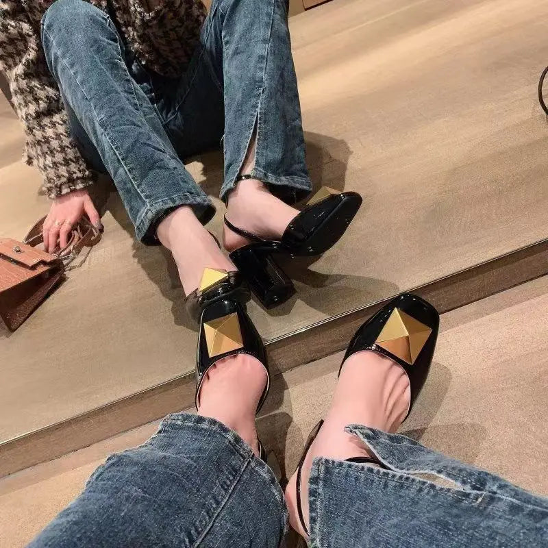 Rivet High Heel Sandals Spring Summer New Woman Chunky Heel Sandals Heel Hollow High Heel Shoes Big Rivet Shoes