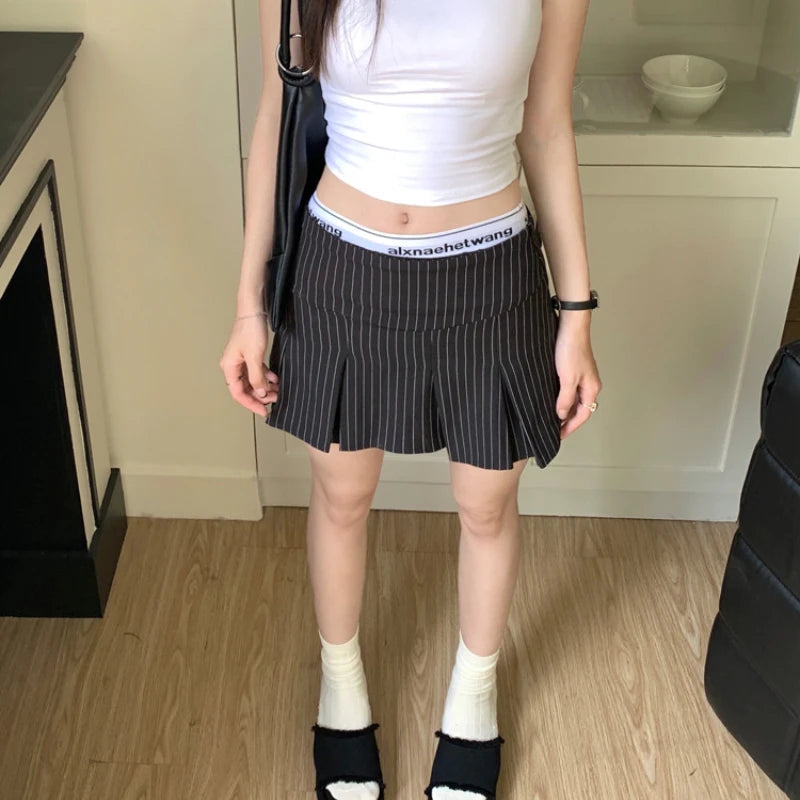 Contrast Color Patchwork Pleated Aline Skirt Spring New Fake Twopiece Letter Printed Slim Mini Skirt