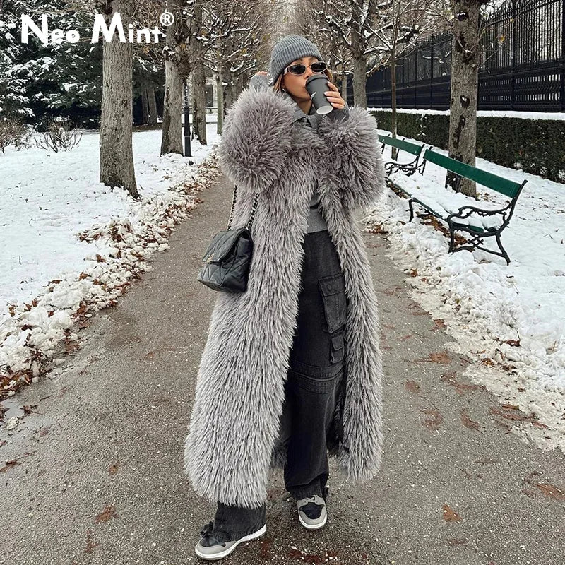 Extra Long Lamb Fur Teddy Coat Winter Mob Wife Style Oversized Chunky Faux Fur Jacket Overcoat