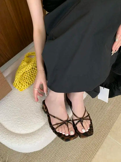 Rubber Flip Flops Leopard Shoes Summer Clogs Woman Crosstied Female Slippers Square Toe Slides Hawaiian Beach Soft Block L