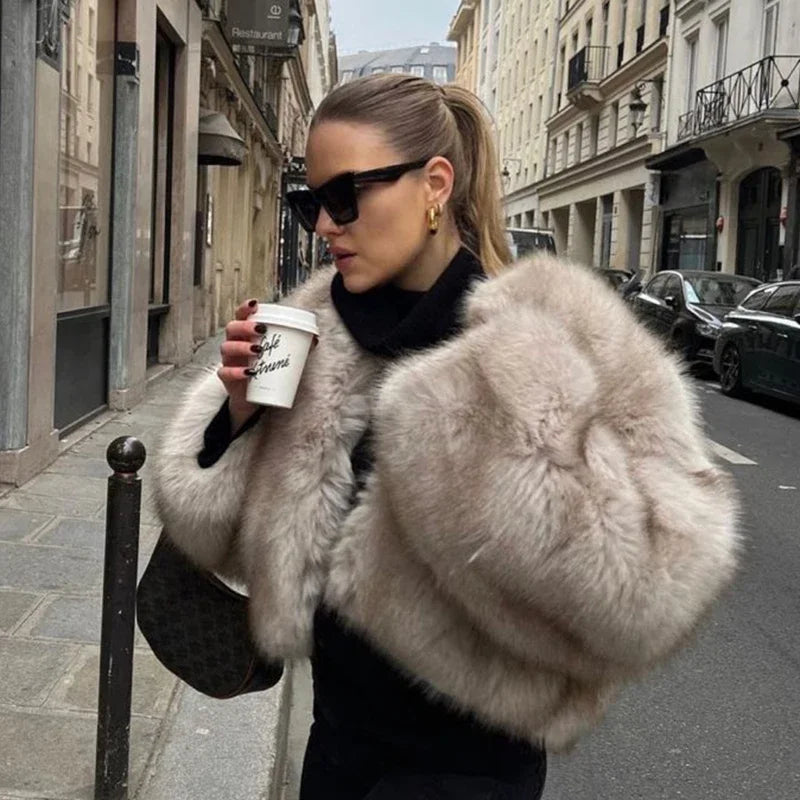 Iconic Street Week Brand Gardient Cropped Faux Fur Coat Winter Hot Cool Fluffy Short Fur Jacket