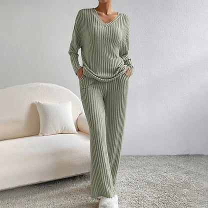 Calyntha – V-neck Knit Two-piece Set