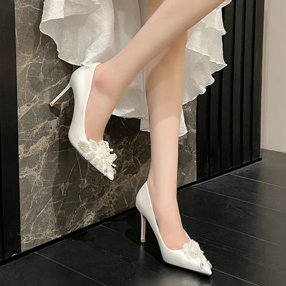 Bride Shoes Crystals Flowers Pumps New White High Heels Handembroidered Pearl Flowers Satin Lady Thin Heels