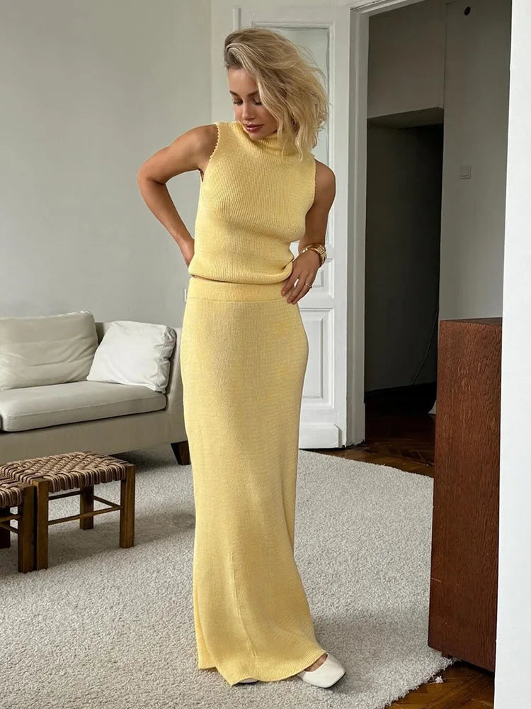 Sweater Two Pieces Set Sleeveless Knitted Turtleneck Vest High Waist Skirt Female Slim Dress Sets New