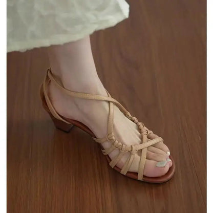 Open Toe Thick Heel Sandals for Woven Cross Straps Round Toe Roman Sandals Summer New Beach Shoes
