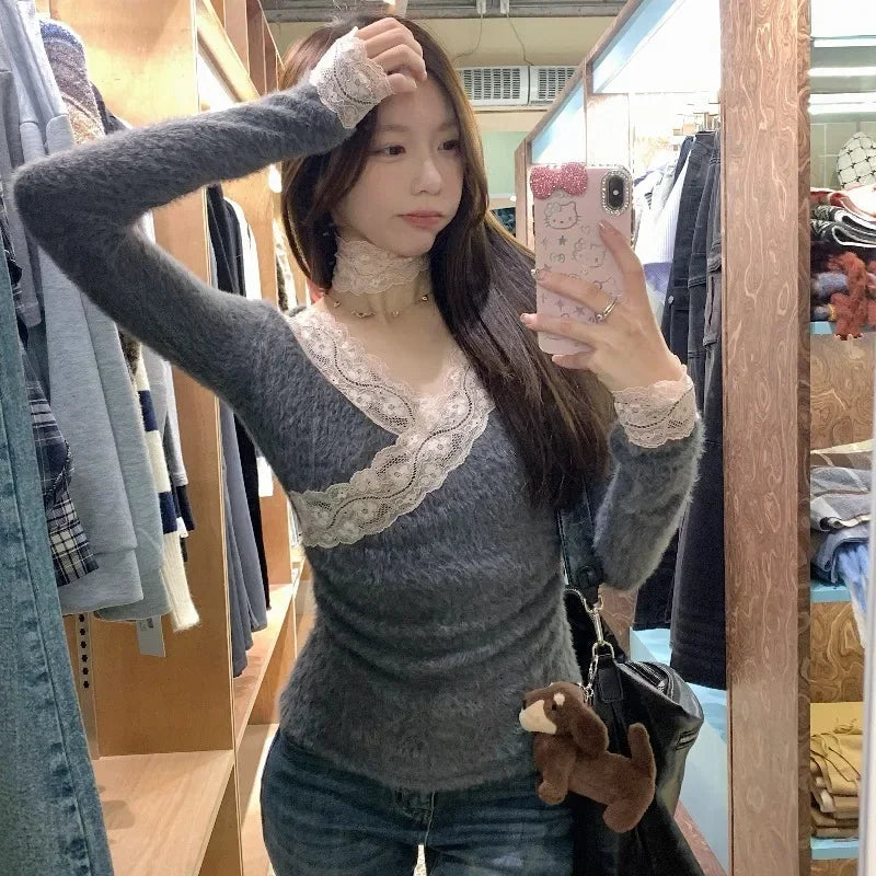 Vneck Lace Splicing Longsleeved Sweater Spring New Korean Contrast Color Slim Cashmere Knitted Tops