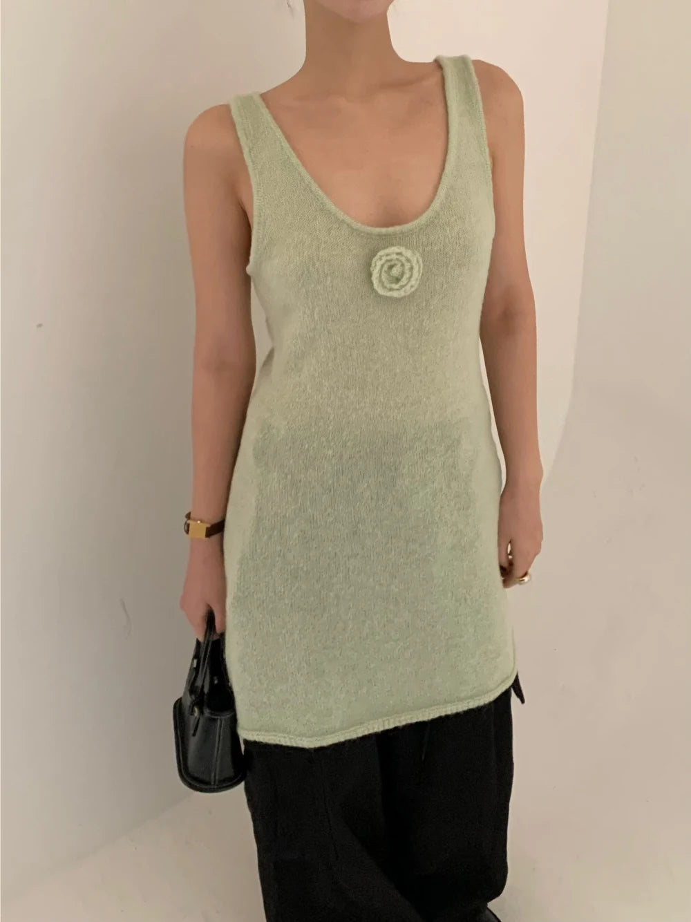 Three Dimensional Flower Knitted Vest Dress Summer New Design Looks Slim Can Be Worn in a Short Skirt