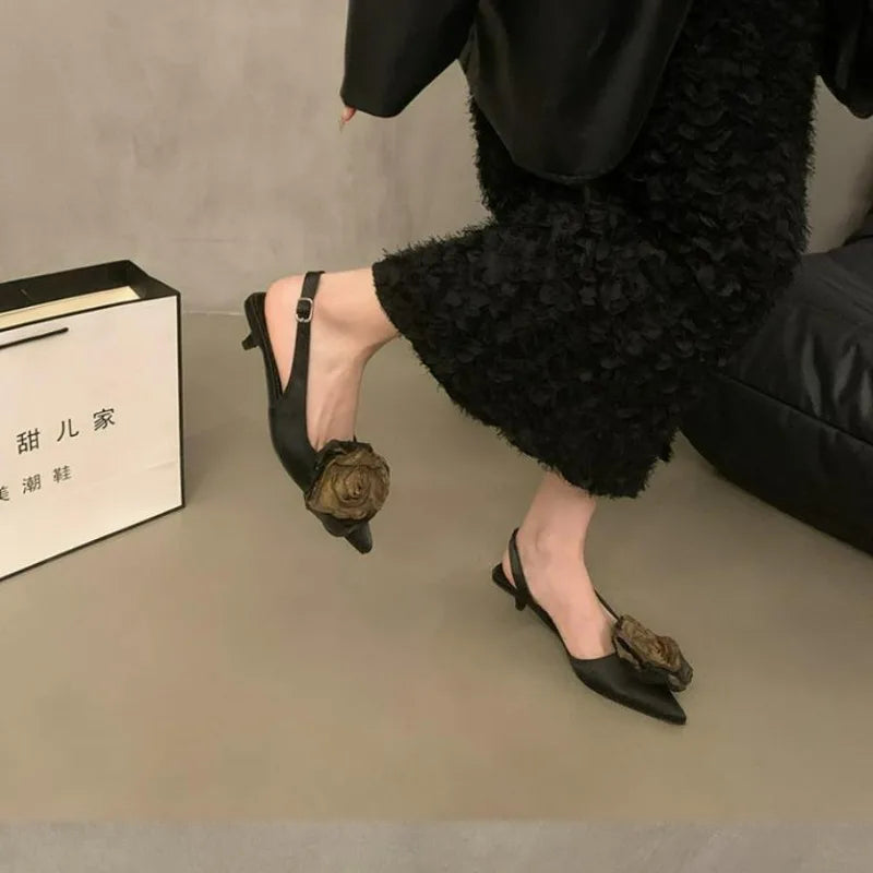 New Flower Designer Sandals Satin Mule Shoes Summer Pointed Toe Pumps Low Heel Flowers Slingback Sandals Female