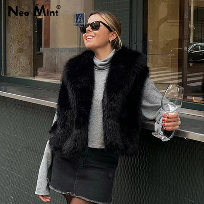 Faux Fur Vest Winter Warm Fake Fox Fur Sleeveless Jacket Coats Fluffy Waistcoat Autumn Outerwear Gilets