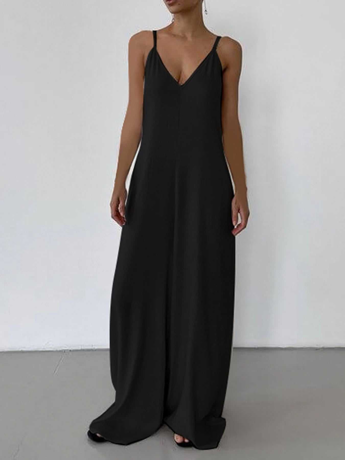 Sleeveless V Neck Loose Black Jumpsuits for Backless Vacation Wide Leg Rompers Spaghetti Strap Overalls