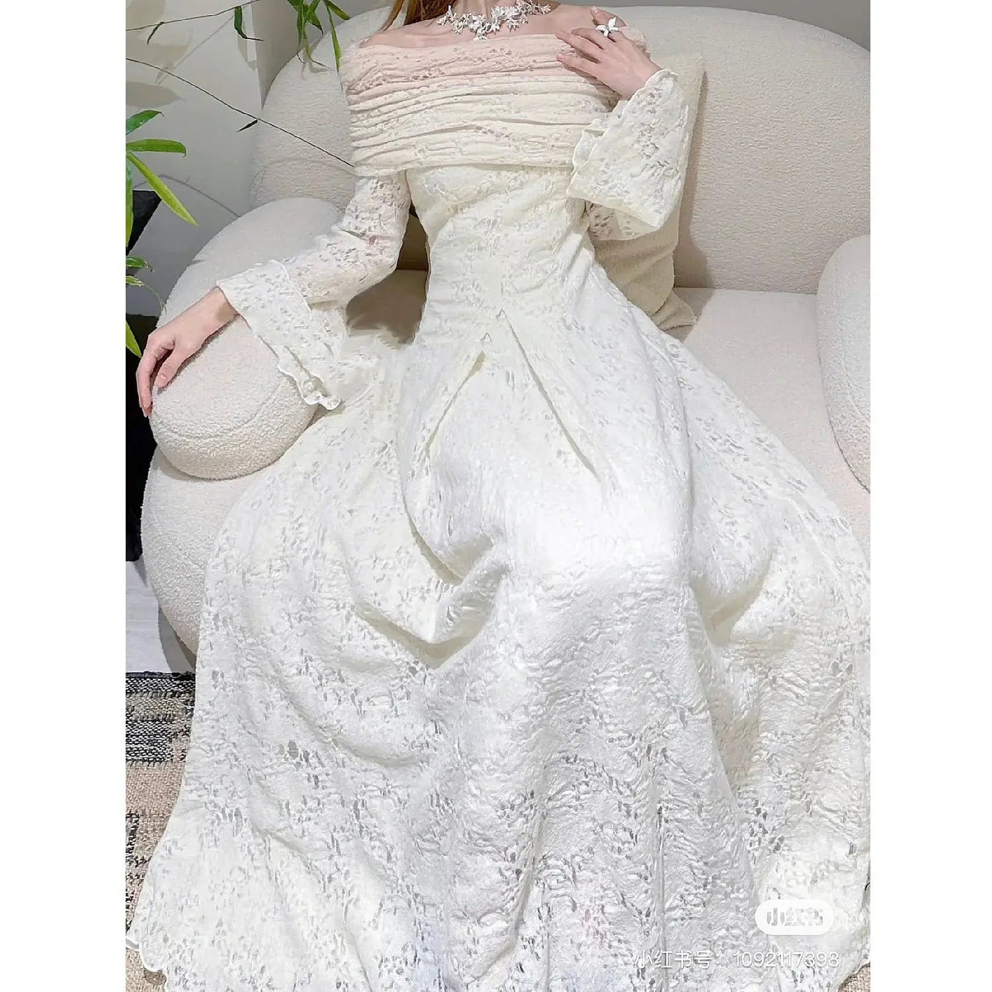 Autumn/winter Retro Flare Sleeve Off Shoulder Shawl White Dress Slimming Knitted Jacquard Fishtail Maxi Dress for