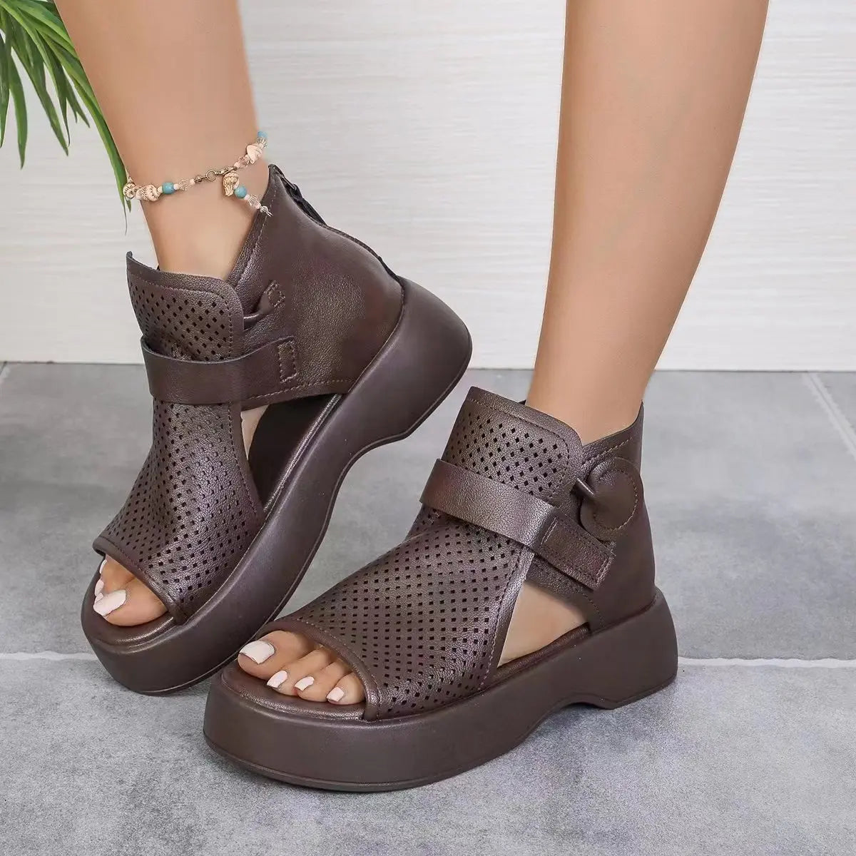 New Hollow Breathable Hole Shoes Thick Sole Leather Fish Mouth Hook Loop Retro Comfortable Wedge Sandal 43
