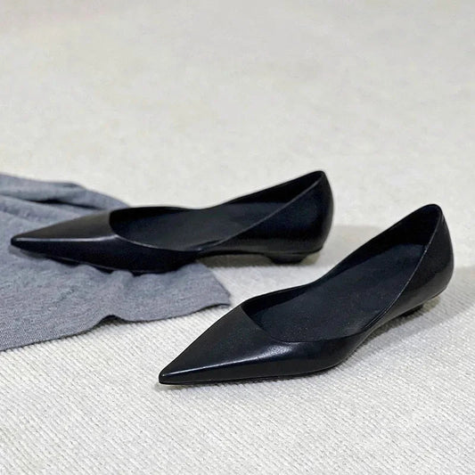Pointed Toe Leather Flat Shoes Tapered Low Heel Pumps Black Shallow Mouth Design Comfort Office Shoe for