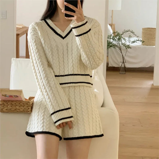 Autumn New Korean Knitted Two-piece Shorts Set V-neck Pullover Crop Top Shorts Pants Suit Female Clothing
