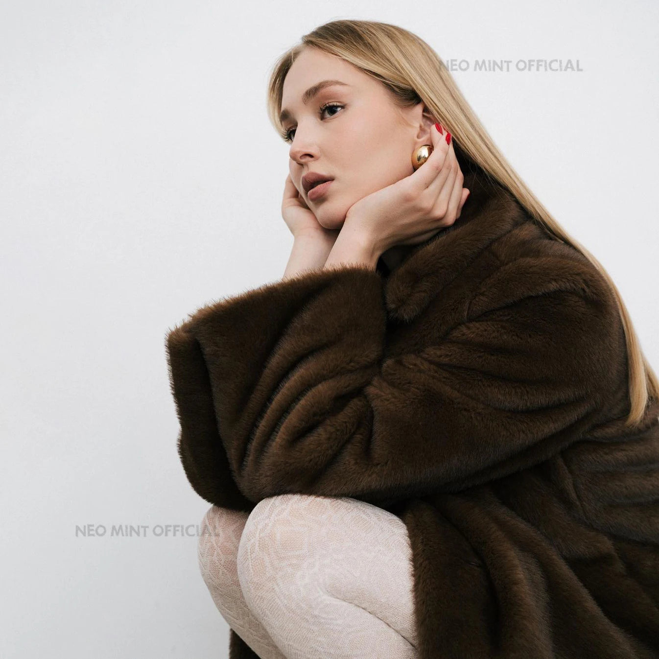 Winter Faux Mink Fur Coat Iconic Brand Long Outerwear Jacket Crystal Hooks Street Style Warm Overcoat