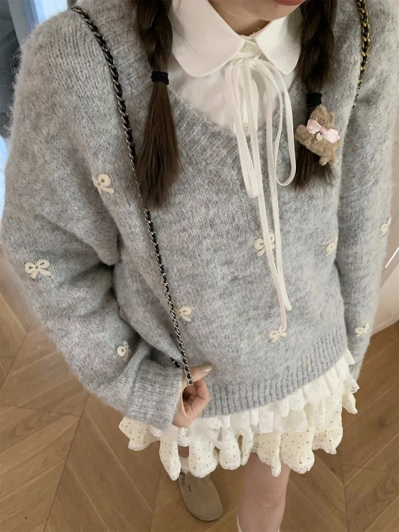 Sweet Hot Girl Grey Bow Embroidered Sweater Autumn Loose Thickened Knitted Pullover Female Clothes