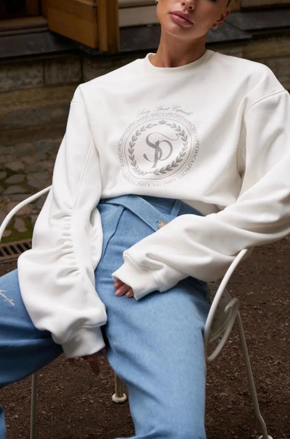 Spring New European and American Sweatshirt, a Laid-back American Letter Print Short Round-neck Top for