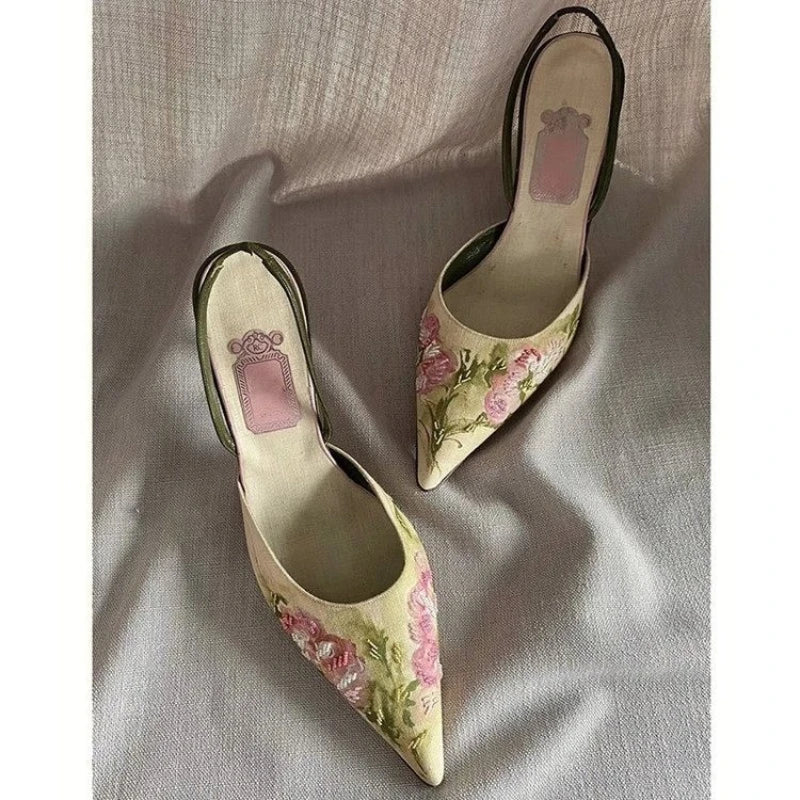 Pointed Embroidered Shoes Spring New Retro High Heels Design Pumps