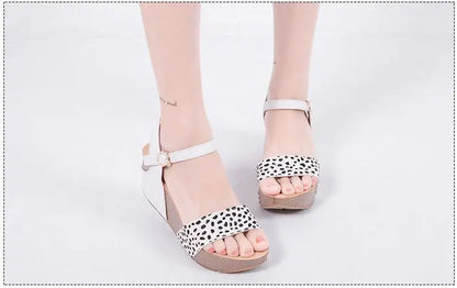 Summer New Genuine Horsehair Highheeled Thicksoled Leopardprint Roman Slopeheeled Sandals 32 33 Small Size Shoes