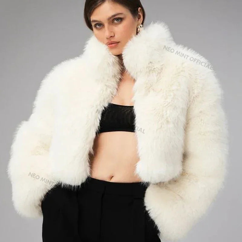 Brand Iconic Kendall Jenner Snow White Fox Fur Jacket Winter Fluffy Warm Faux Fur Coat