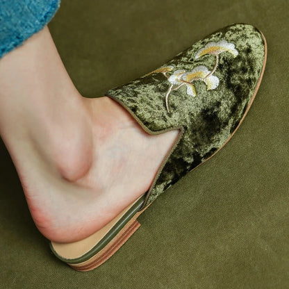 Embroidery Velvet Slipon Flats Summer Mules Round Toe Pigskin Inside Sheepskin Insole Female Sandals Shoes Woman