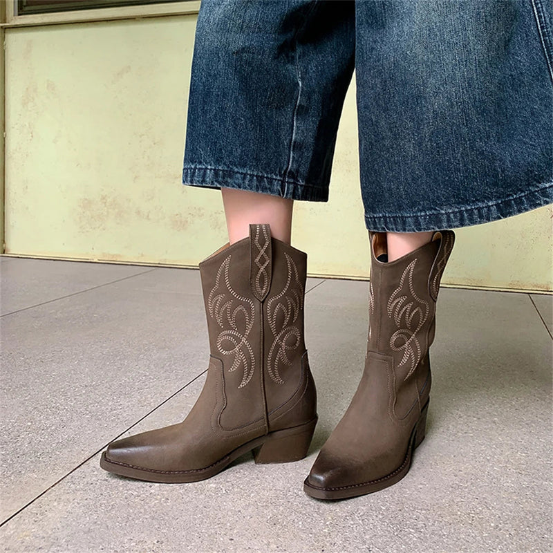 Embroidered Western Cowboy Boots for Autumn Pointed Toe Thick Heel Midcalf Boots Woman Leather Long Warm Shoes