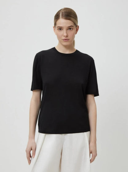 Summer Knitted Tshirt Short Sleeve Oneck Slim White Sweater Female Pullovers Knitwear