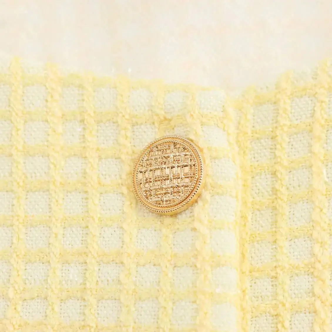 Autumn O Neck Yellow Plaid Tweed Coat Cropped Front Pockets Gold Buttons Short Blazer Jacket