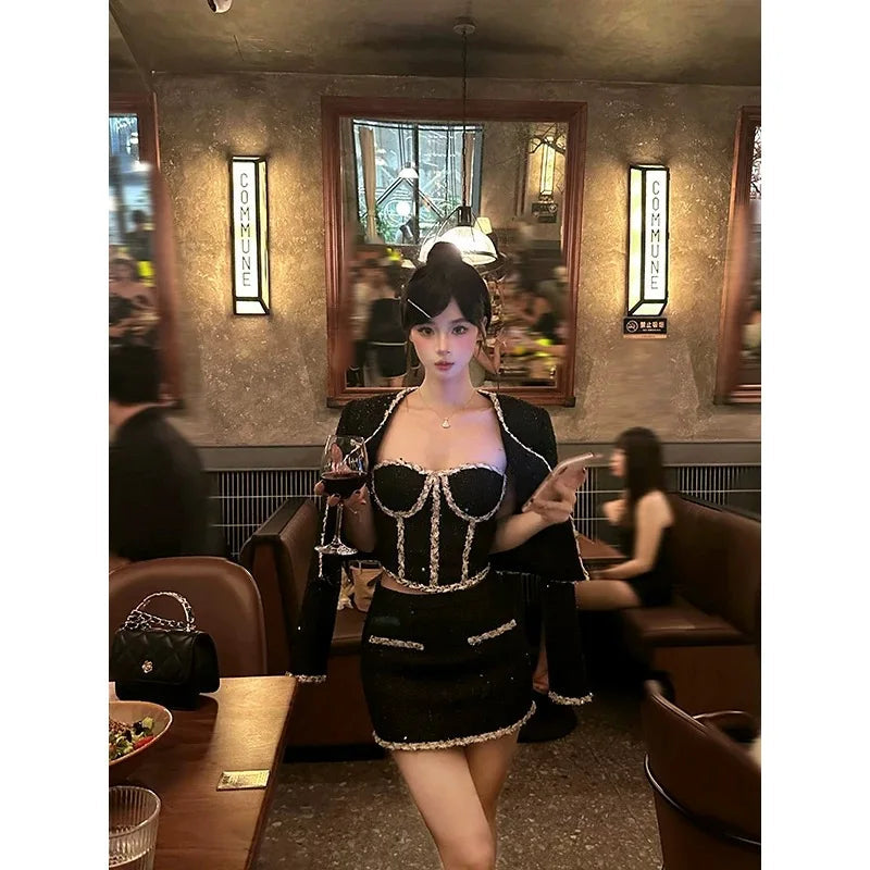 Sweet Hot Girl Retro Suit Autumn/winter Strapless Top Longsleeved Coat Hip Wrap Skirt Threepiece Set Female Clothes