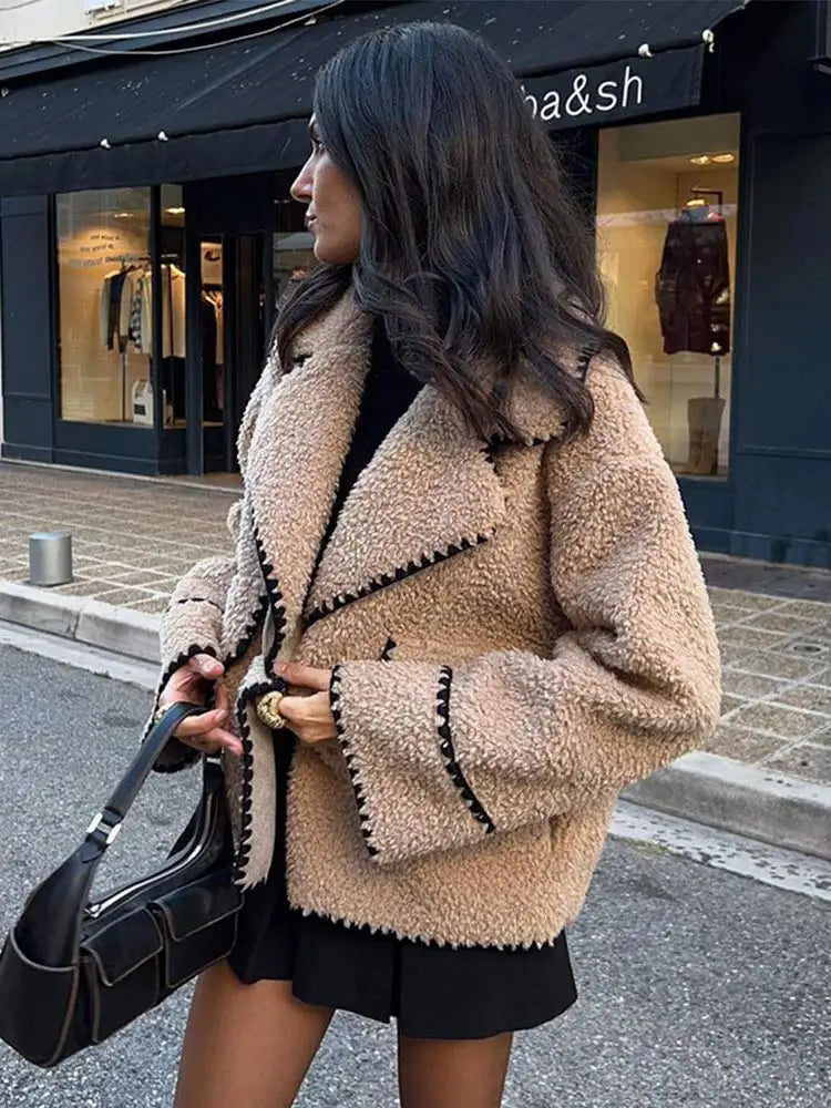 Contrasting One Button Lamb Woolen Coat Lapel Long Sleeves Short Plush Jacket Autumn Lady Street Outwear