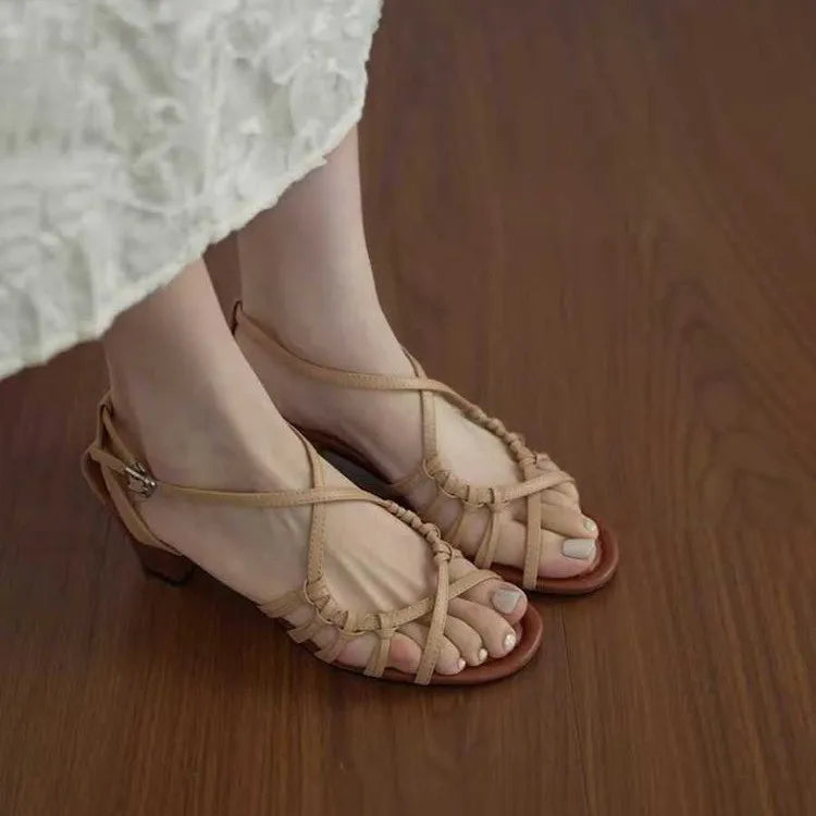 Open Toe Thick Heel Sandals for Woven Cross Straps Round Toe Roman Sandals Summer New Beach Shoes