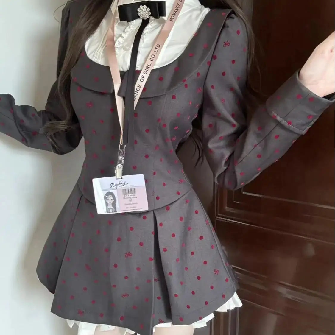 College Style Dress French Lapel Fake Twopiece Polka Dot Splicing Fungus Waist Dress Autumn New Aline Skirt
