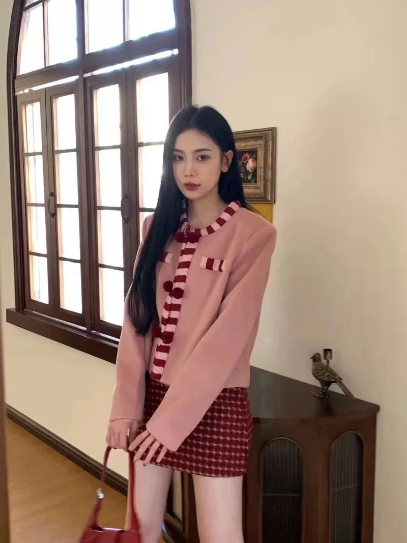 Sweet Hot Girl Suit Winter Woolen Longsleeved Cardigan Plaid Wrap Hip Skirt Twopiece Set Female Clothes