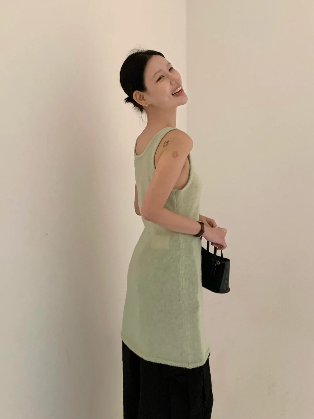 Three Dimensional Flower Knitted Vest Dress Summer New Design Looks Slim Can Be Worn in a Short Skirt